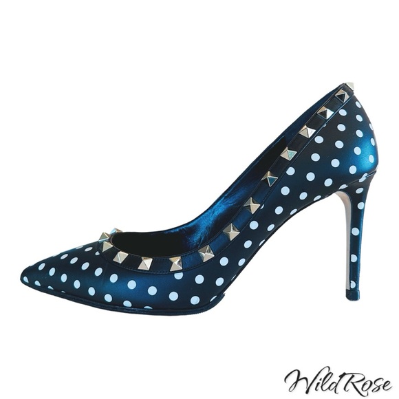 VALENTINO GARAVANI BLACK & WHITE POLKADOT ROCKSTUD POINTY TOE HEELS SZ 40 - Picture 5 of 17